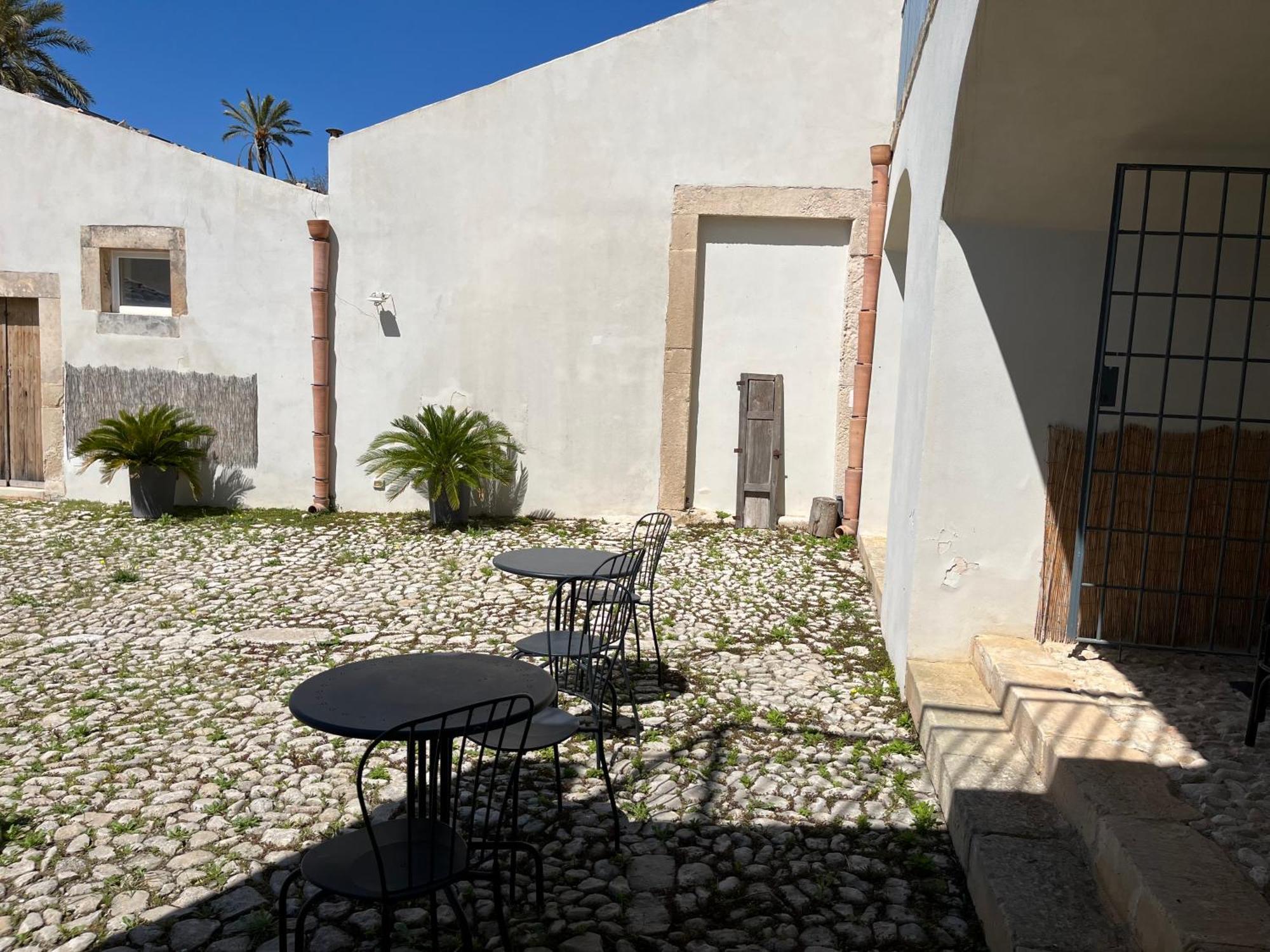 Bed and Breakfast Dimora Di Dante Chiaramonte Gulfi Exterior foto